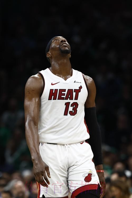 阿德巴约：我能走出进攻端的低迷要感谢卡隆-巴特勒